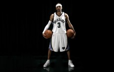 九游娱乐|图赫尔盛赞中场新组合，埃利奥特-安德森与赖斯完美互补，球队中场焕发新生机