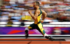 九游体育下载|咪咕独家对话颜骏凌，赛季征途如被揍得鼻青脸肿，坚守门线方显赤诚本色